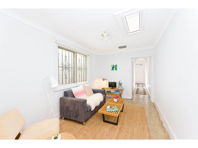 77 Park Road, Sydenham NSW 2044