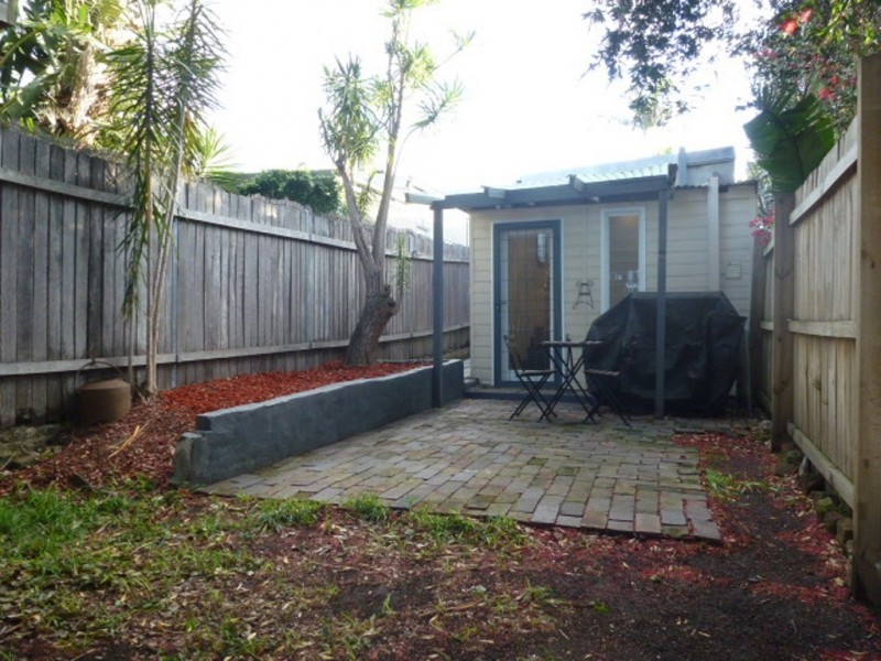 61 Frederick Street, St Peters NSW 2044