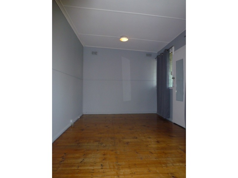 11 Quarry Street, Tempe NSW 2044