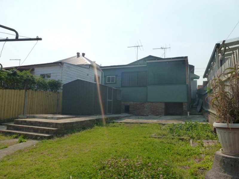 11 Quarry Street, Tempe NSW 2044