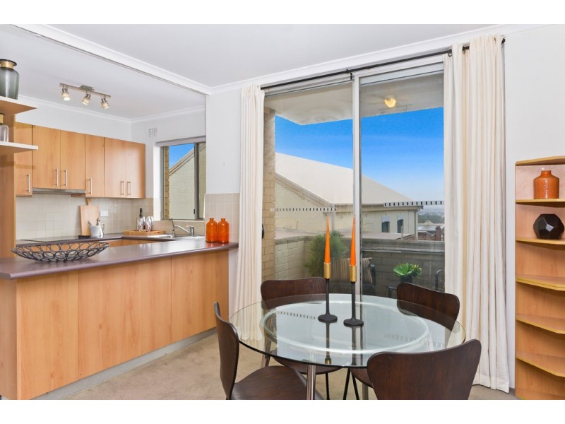 25/2-6 Brown Street, Newtown NSW 2042