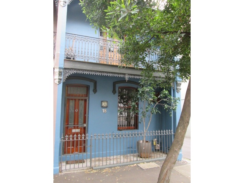 18 Calder Rd, Darlington NSW 2008