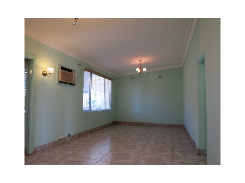 12 Arthur Street, Marrickville NSW 2204