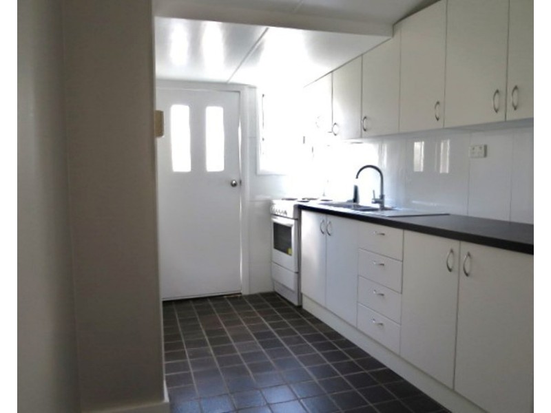 108 Simmons Street, Enmore NSW 2042