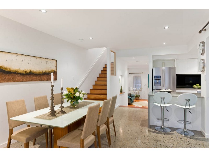 60 Kingsclear Road, Alexandria NSW 2015