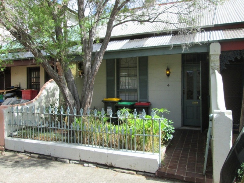 4 Eton, Camperdown NSW 2050