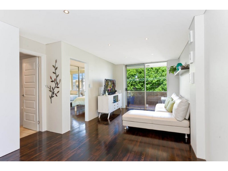17/2-6 Brown Street, Newtown NSW 2042
