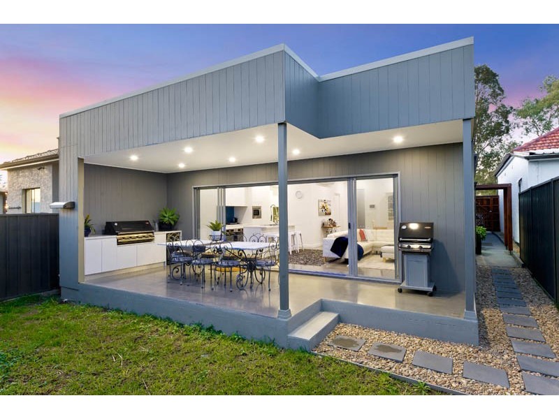 4 Unwin Street, Canterbury NSW 2193