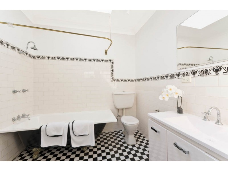 21 Rawson Street, Newtown NSW 2042