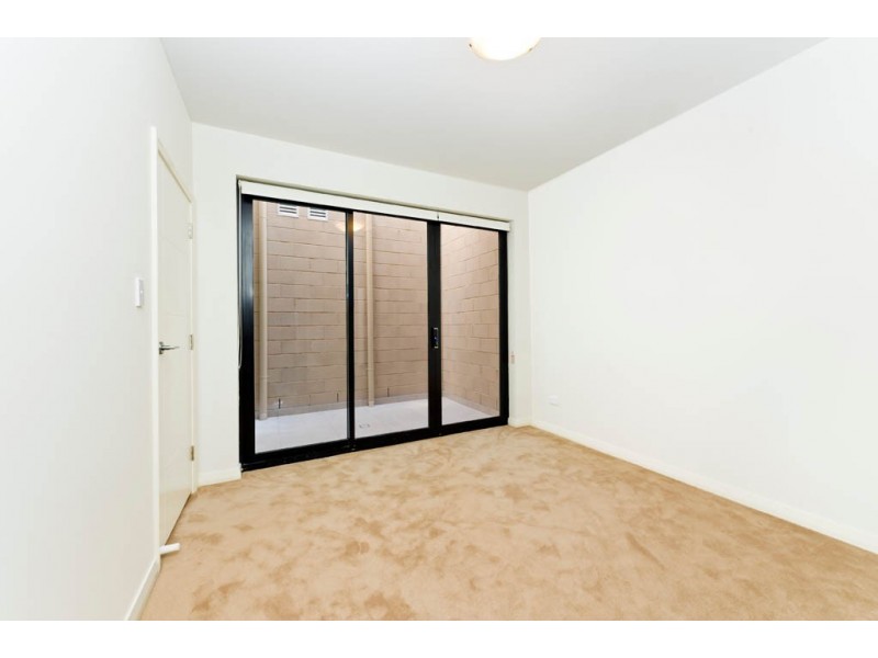 2/31 Barwon Park Road, St Peters NSW 2044