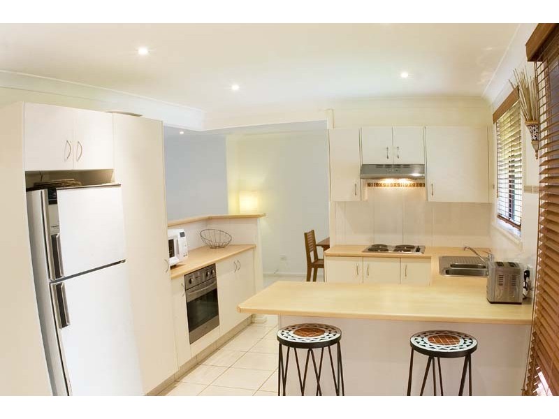 71 Surfrider Ave, North Avoca NSW 2260