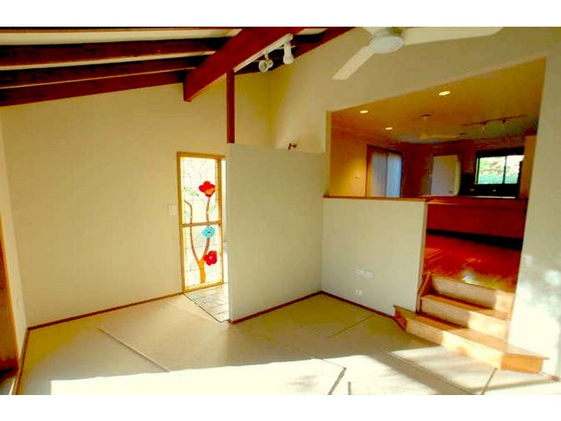 6 Duncan Rd, North Avoca NSW 2260