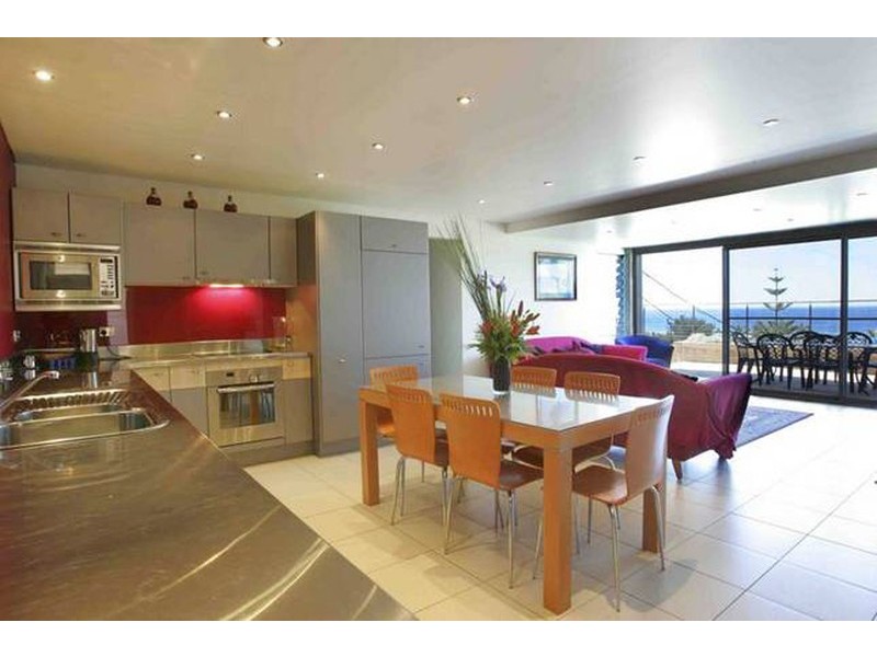 North Avoca NSW 2260