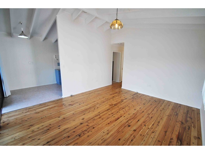 166 Henderson Rd, Saratoga NSW 2251