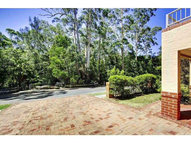 7 Wingello Cres, Wyoming NSW 2250