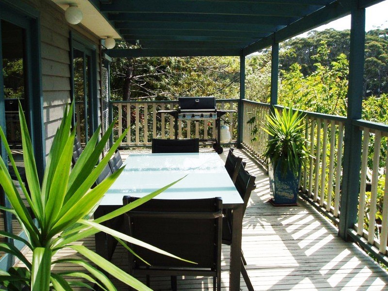 5 Seasound Cres, North Avoca NSW 2260