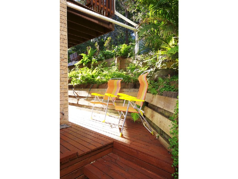 27 Francis Road, North Avoca NSW 2260