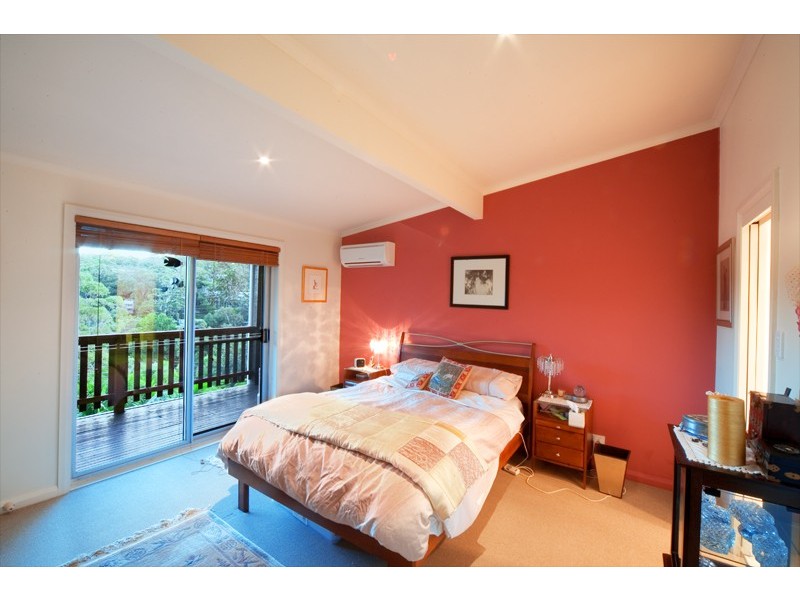 27 Francis Road, North Avoca NSW 2260