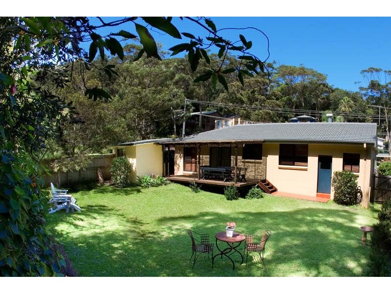 71 SurfRider Avenue, North Avoca NSW 2260