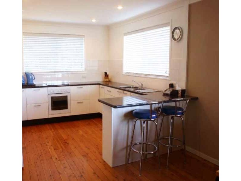 6 Park Crescent, Green Point NSW 2251