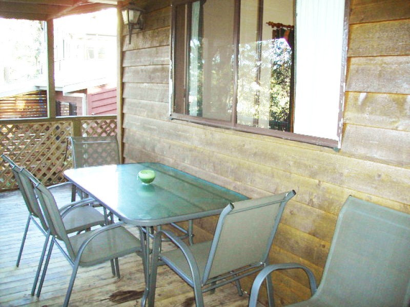 9 Easter Parade, North Avoca NSW 2260