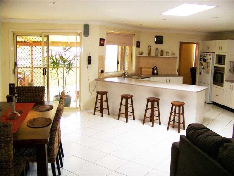 6 Allandale Road, Green Point NSW 2251