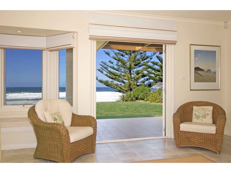 44 Ocean Street, North Avoca NSW 2260