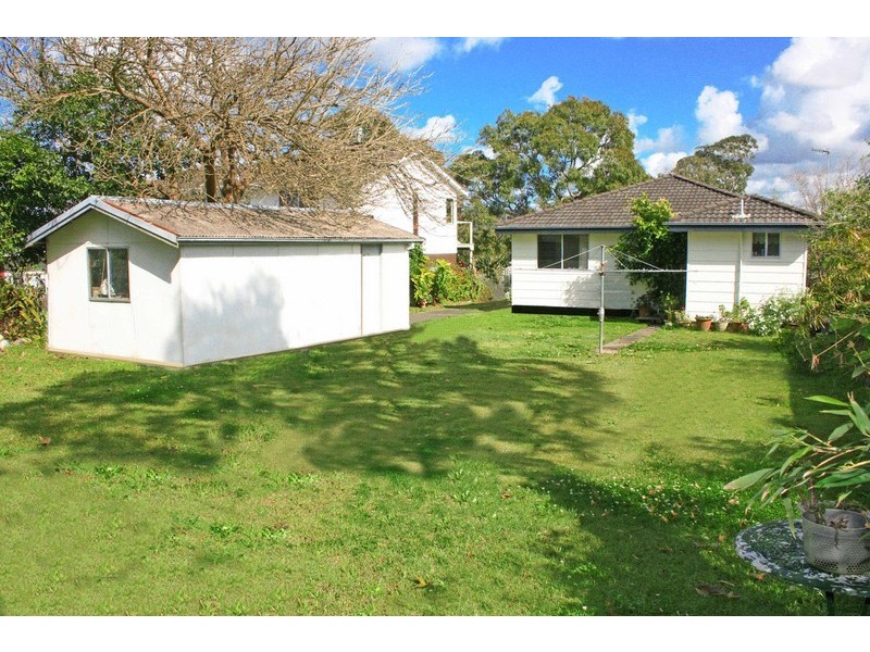 16 Carlyon Street, Killarney Vale NSW 2261