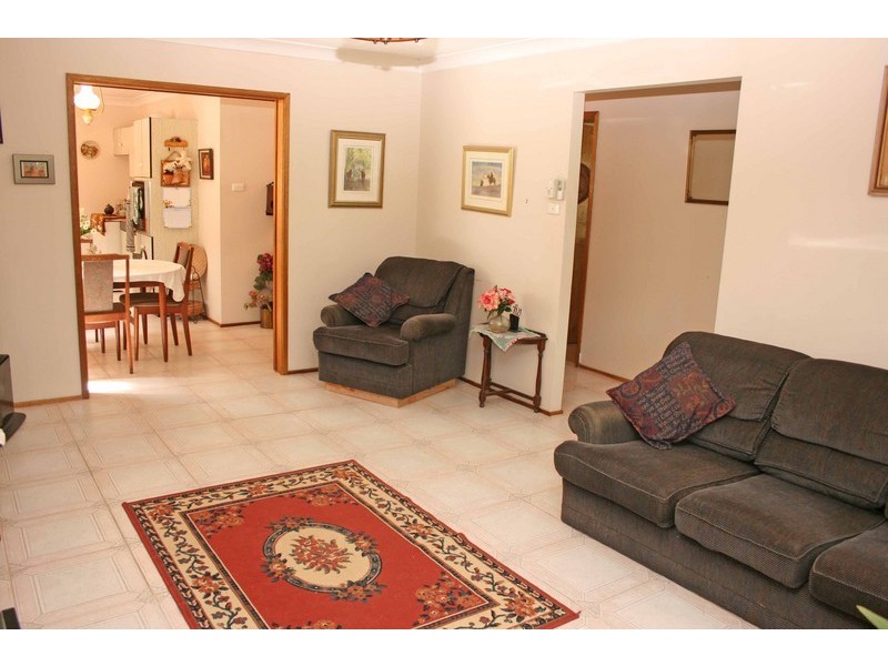 16 Carlyon Street, Killarney Vale NSW 2261