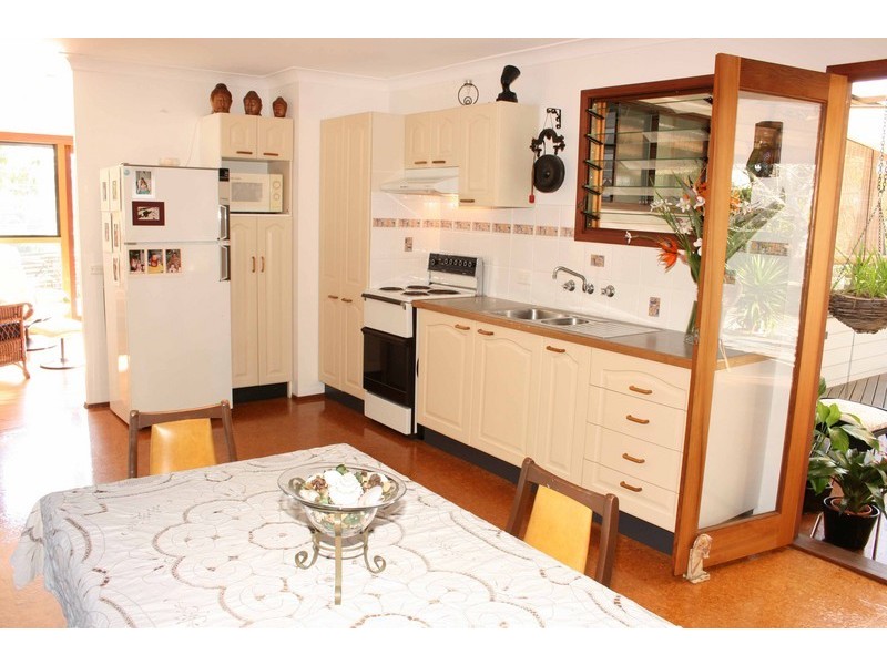 6 Alanna St, Terrigal NSW 2260