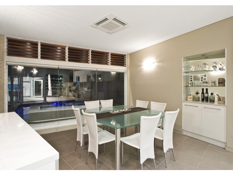 17 Ocean Street, North Avoca NSW 2260