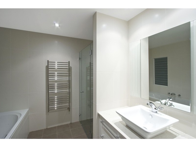 17 Ocean Street, North Avoca NSW 2260