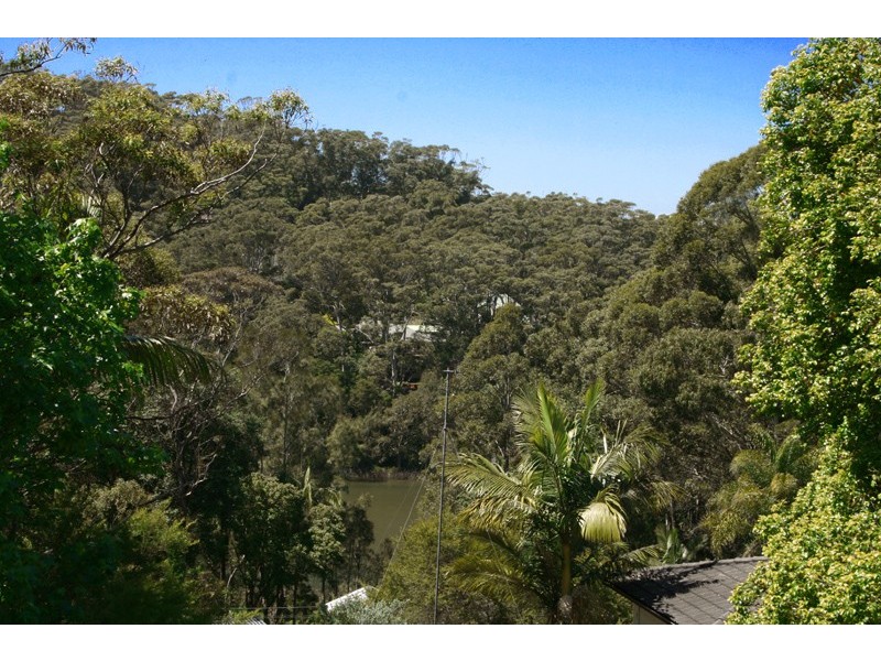 14 Beachcomber Parade, North Avoca NSW 2260