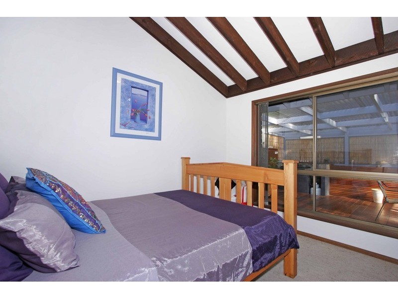 81 Lakeshore Drive, North Avoca NSW 2260