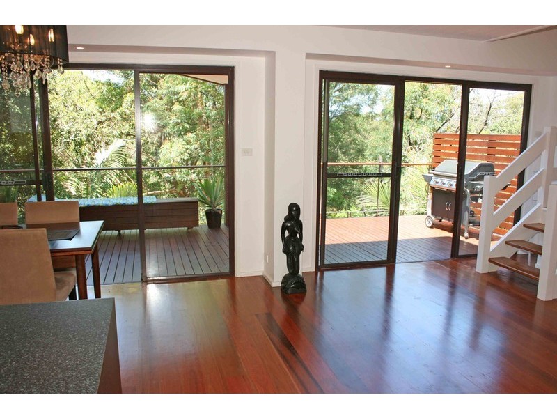 20 Harcourt Place, North Avoca NSW 2260