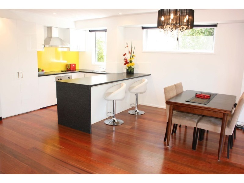 20 Harcourt Place, North Avoca NSW 2260