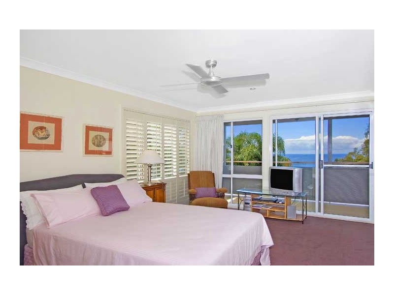 52 Hillcrest St, Terrigal NSW 2260