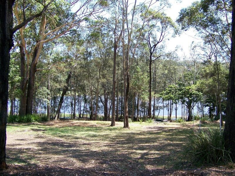 27b Tramway Rd, North Avoca NSW 2260