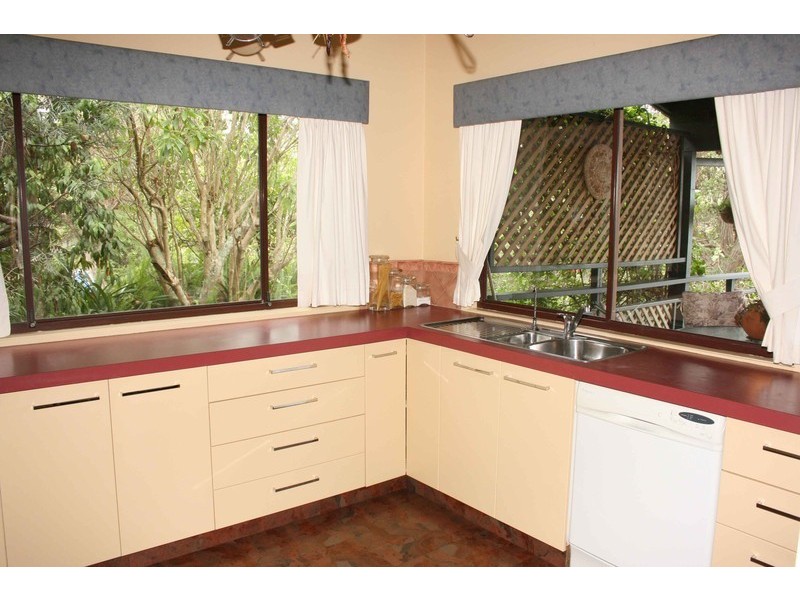 41 Beachcomber Pde, North Avoca NSW 2260