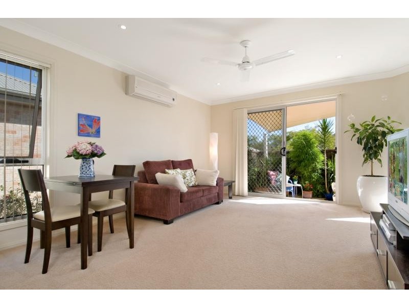 2/16 Davistown Road, Davistown NSW 2251