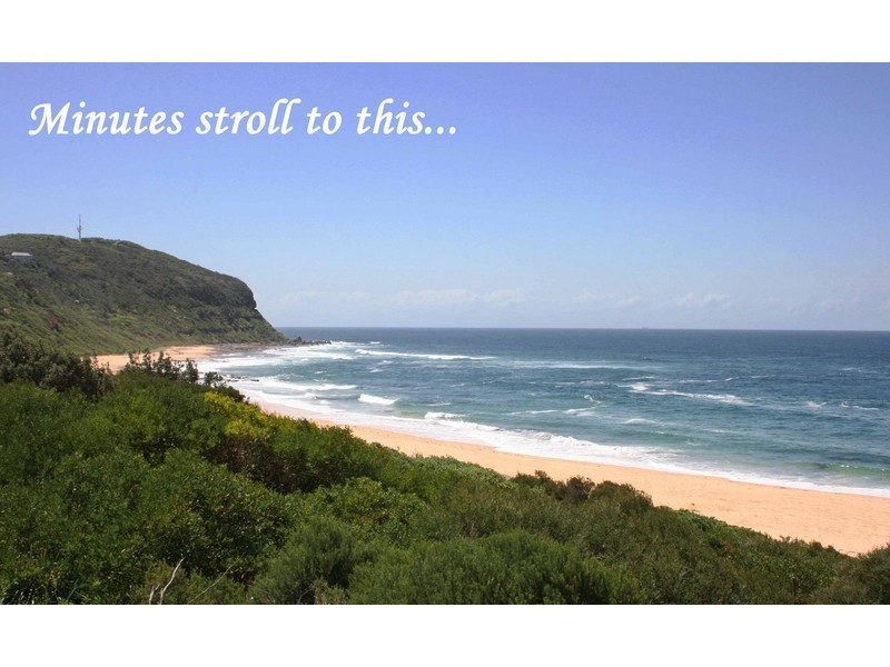 4 Dan Place, Forresters Beach NSW 2260