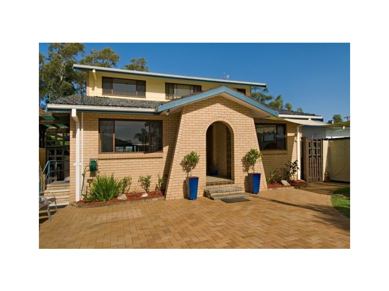 19 Paringa Avenue, Davistown NSW 2251