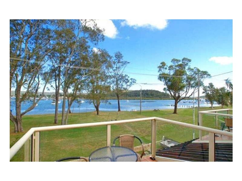 19 Paringa Avenue, Davistown NSW 2251