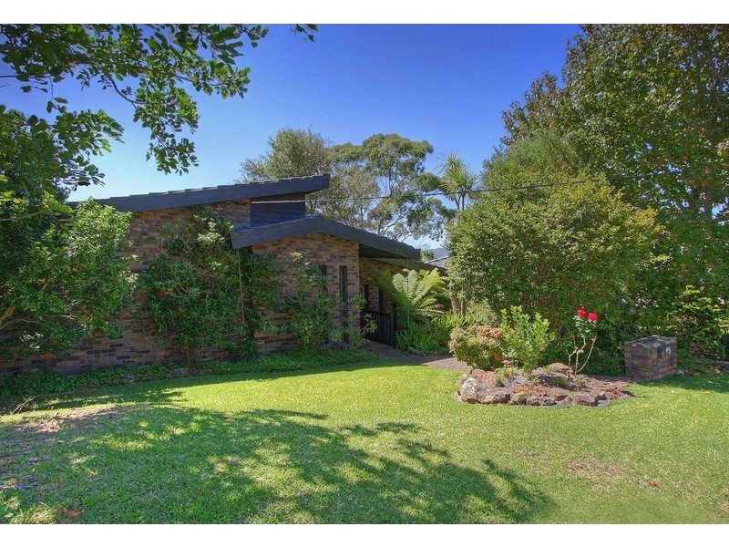 45 Grove Rd, Wamberal NSW 2260