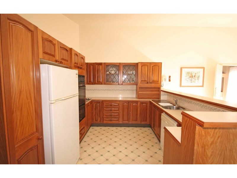 45 Grove Rd, Wamberal NSW 2260
