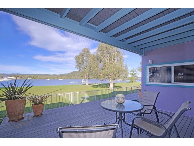11 Paringa Avenue, Davistown NSW 2251