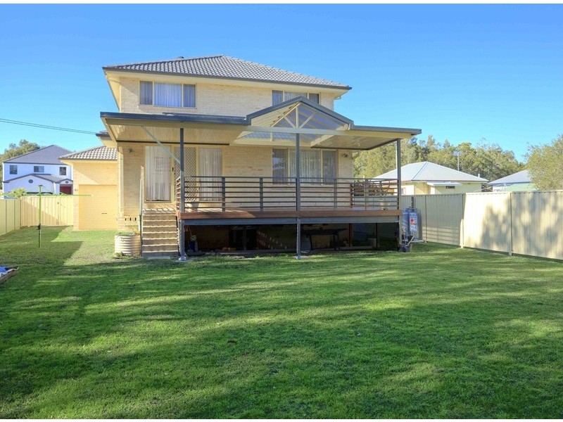 8 Magnolia Avenue, Davistown NSW 2251