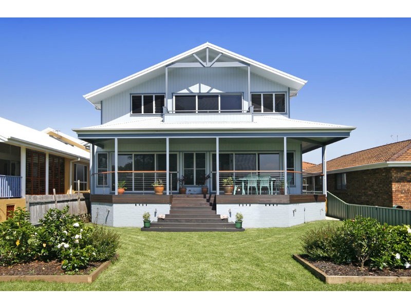 230 Burge Rd, Woy Woy NSW 2256