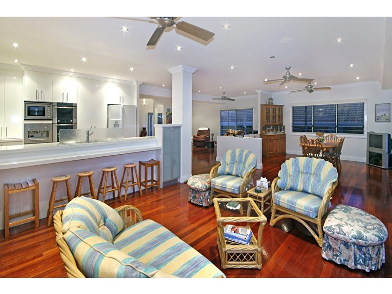 230 Burge Rd, Woy Woy NSW 2256