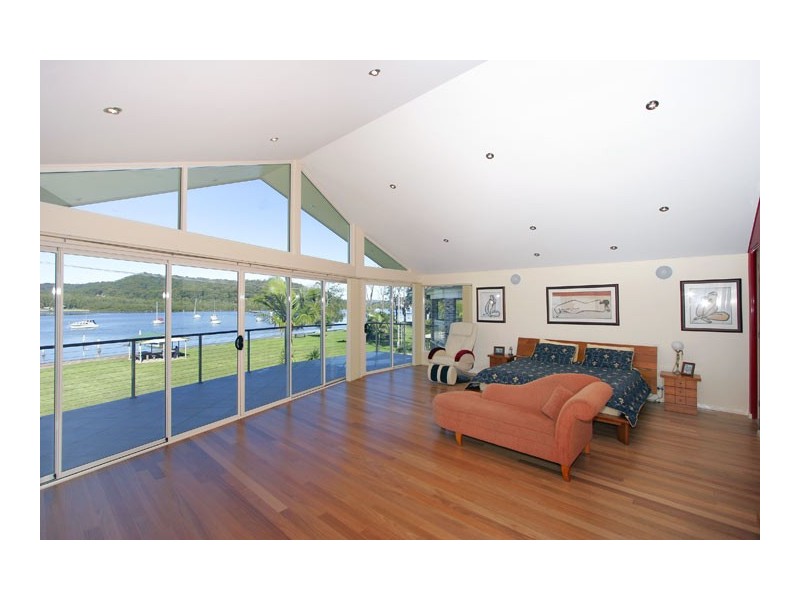 33 Paringa Avenue, Davistown NSW 2251